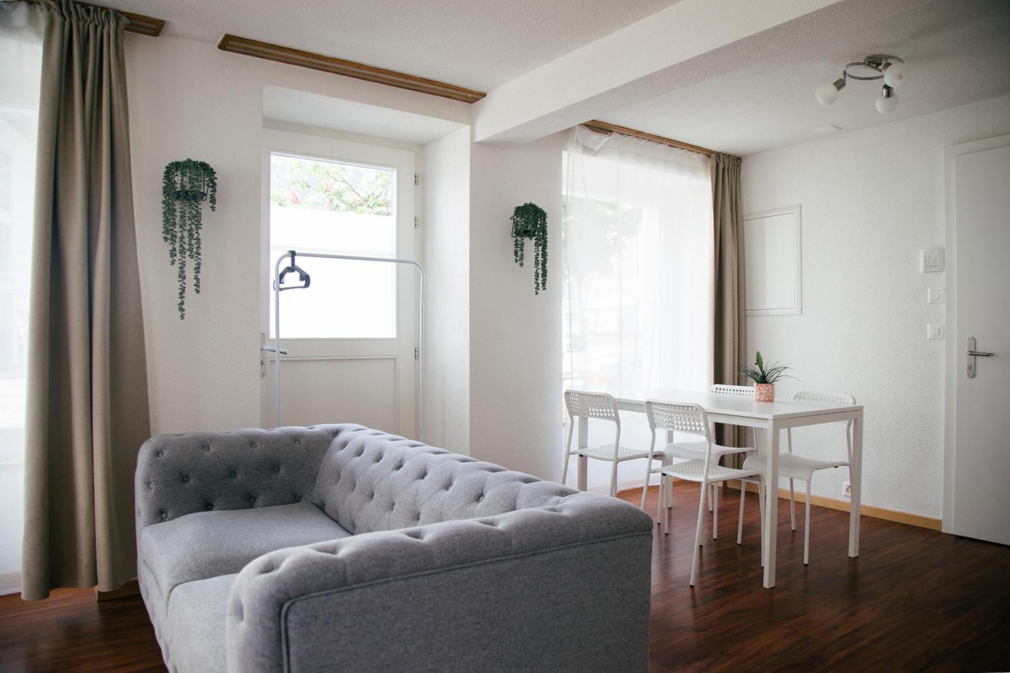 Nimbuzzz Apartments Unterseen Ngoại thất bức ảnh