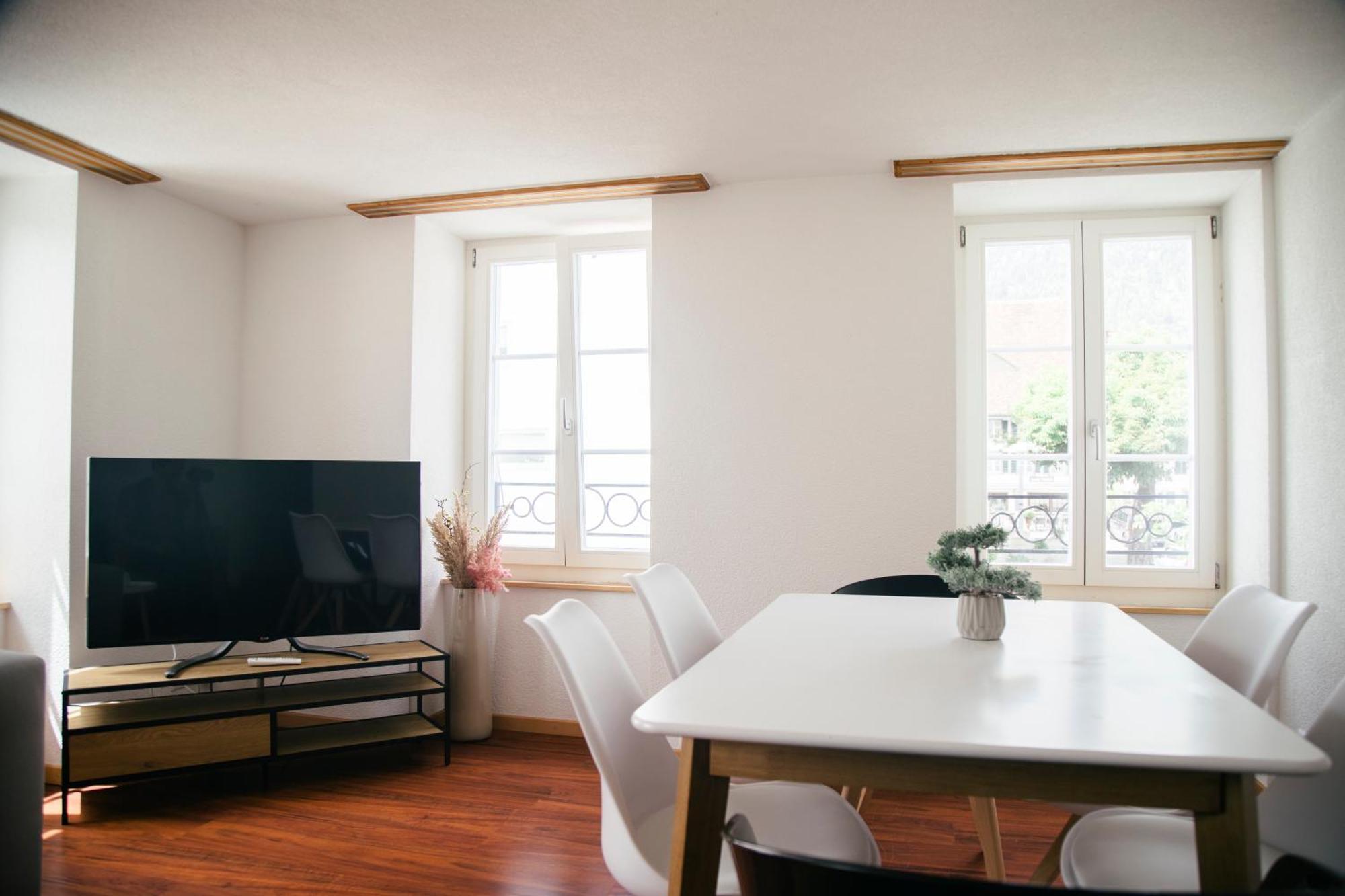 Nimbuzzz Apartments Unterseen Ngoại thất bức ảnh
