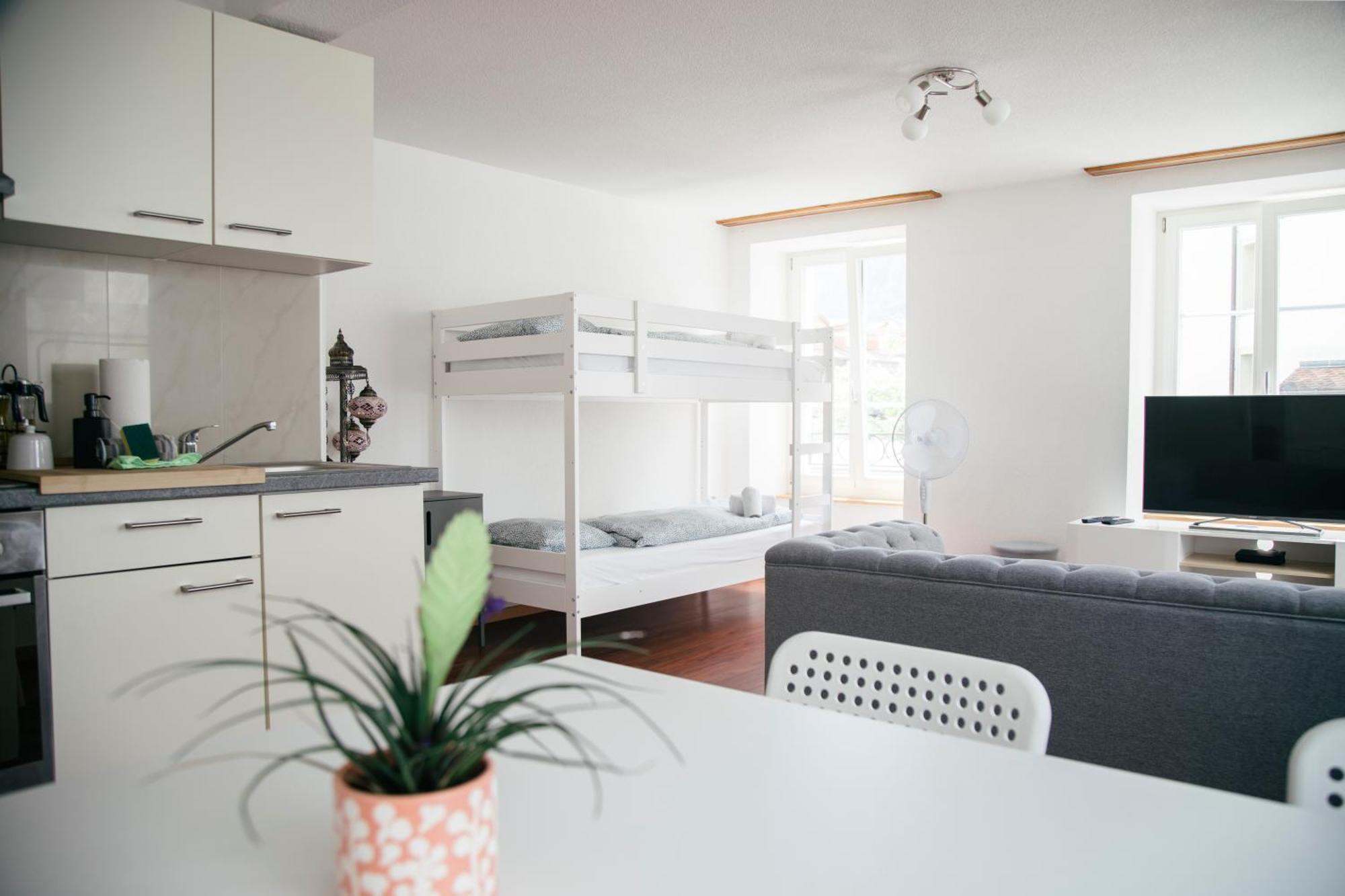 Nimbuzzz Apartments Unterseen Ngoại thất bức ảnh