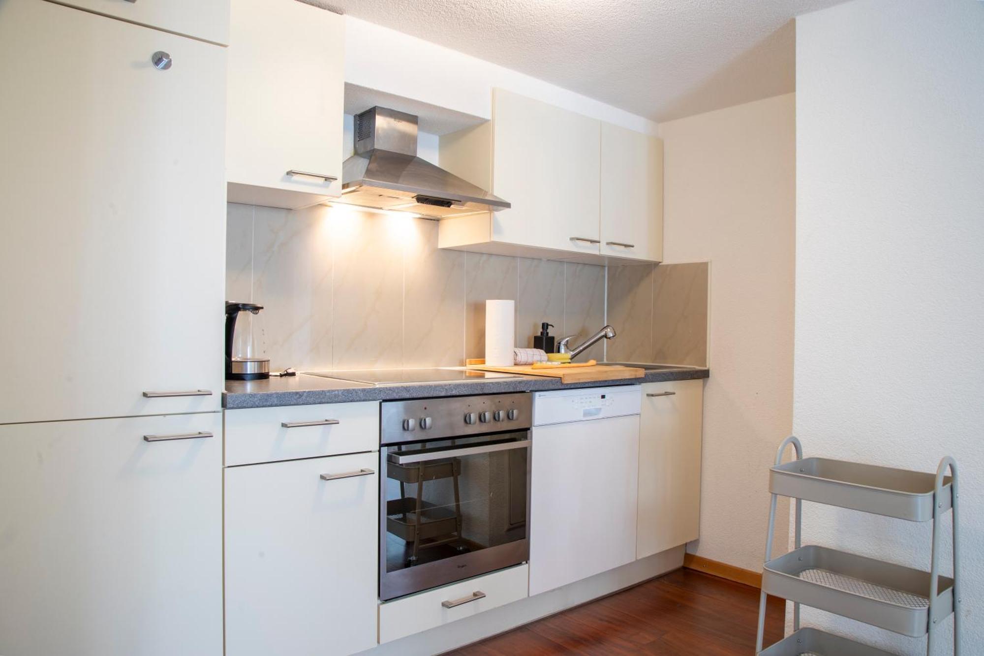 Nimbuzzz Apartments Unterseen Ngoại thất bức ảnh