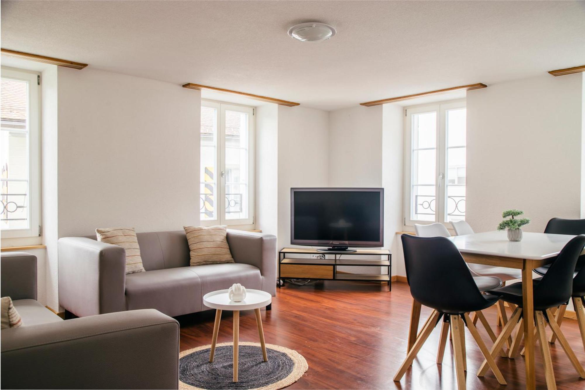 Nimbuzzz Apartments Unterseen Ngoại thất bức ảnh