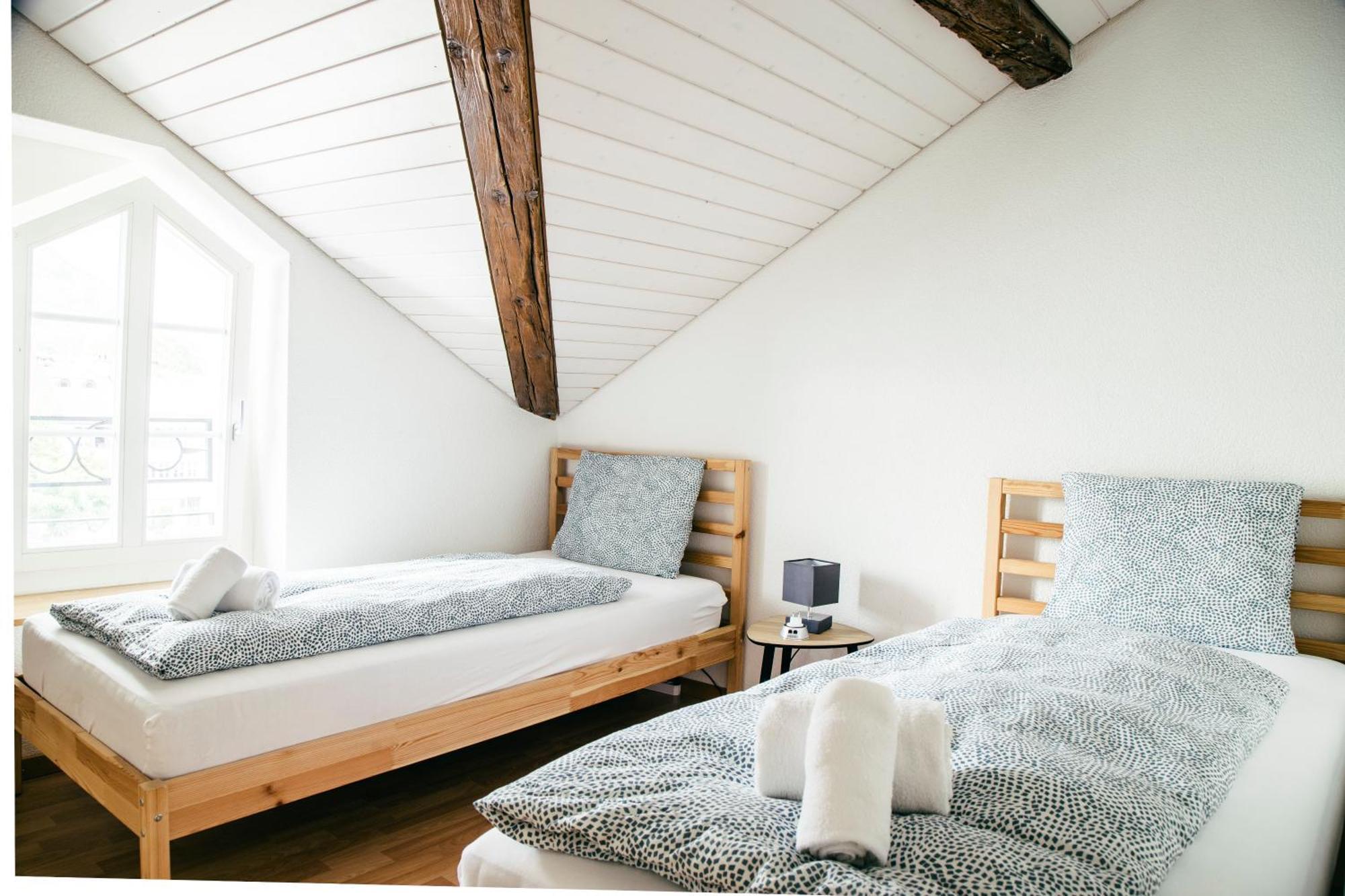 Nimbuzzz Apartments Unterseen Ngoại thất bức ảnh