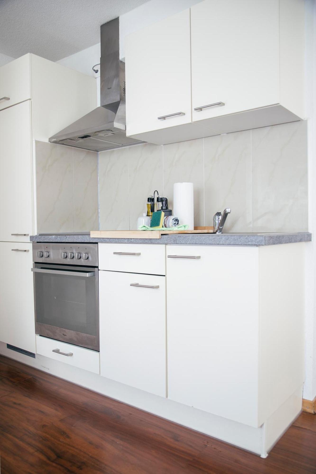 Nimbuzzz Apartments Unterseen Phòng bức ảnh